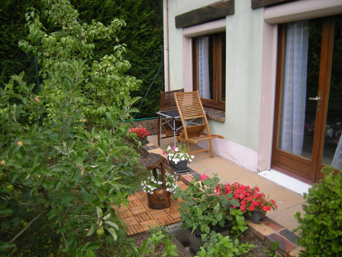 Le Clermontain Hotel Les Clerimois Екстериор снимка